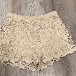 LA Hearts lace shorts